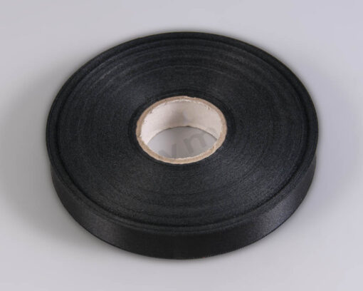 saten kordela 20mm mavro