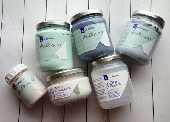 Chalk paints και ειδικά κεριά παλαίωσης