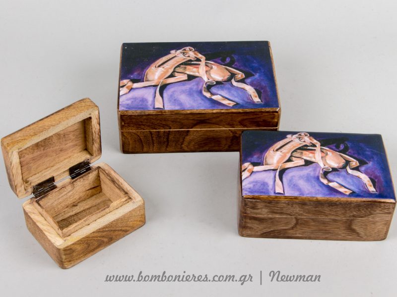 xilina xeiropoiita koutia handmade papoutsia mpaletou