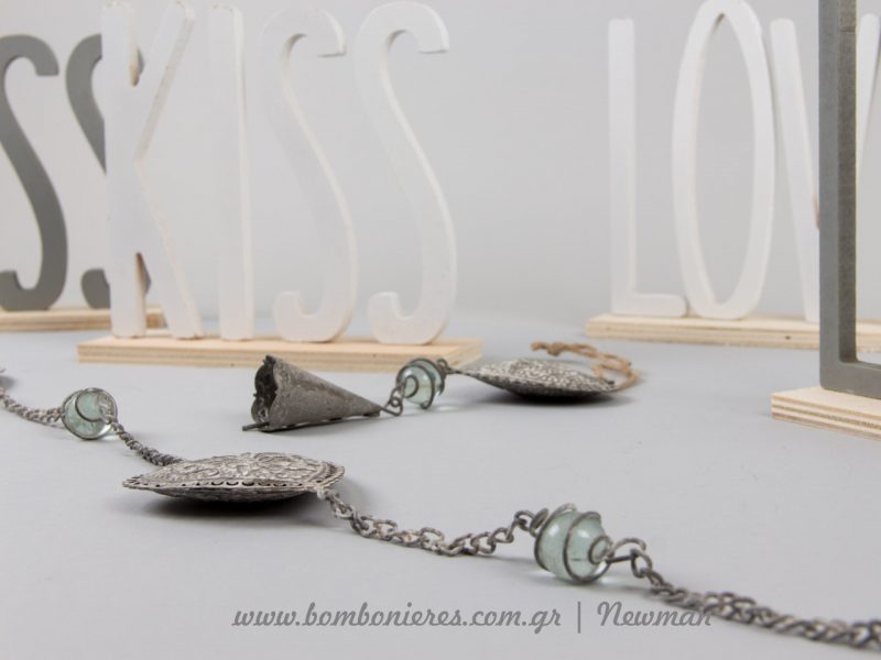 Μεταλλικά κρεμαστά love kiss grey decoration