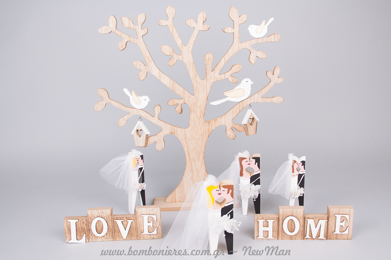 Love and marriage! (ξύλινα διακοσμητικά και μανταλάκι γαμπρός-νύφη)