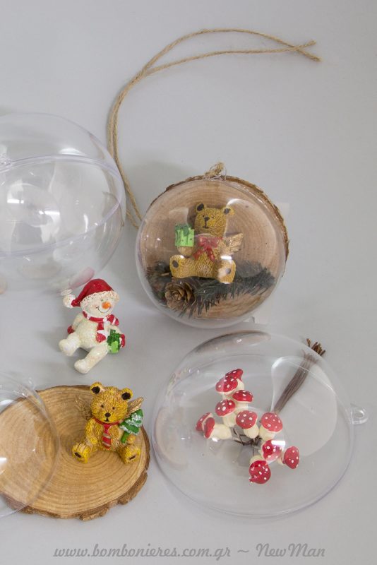 DIY χριστουγεννιάτικα στολίδια με κορμούς ξύλων και διάφανες μπάλες Clear.