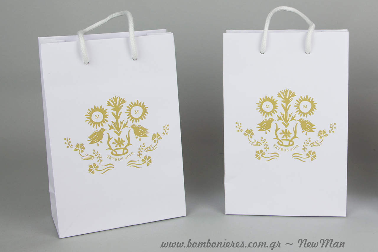 Τα δικά σας Custom Paper Bags μπορούν να τυπωθούν κι από τις δυο πλευρές ή να τυπωθούν σε περισσότερες αποχρώσεις (τετραχρωμία με ψηφιακή εκτύπωση).