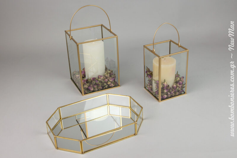 Metallika gyalina fanarakia se xrysi apoxrwsi (10 x 10 x 15cm kai 14 x 14 x 19cm) kai diskos gamou- kathreftis episis se xrysi apoxrwsi (25 x 18cm).