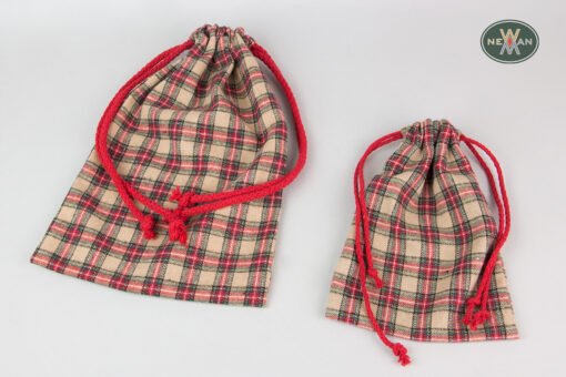 plaid-drawstring-pouches-newman-packaging_6034