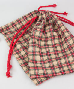plaid-drawstring-pouches-newman-packaging_6035