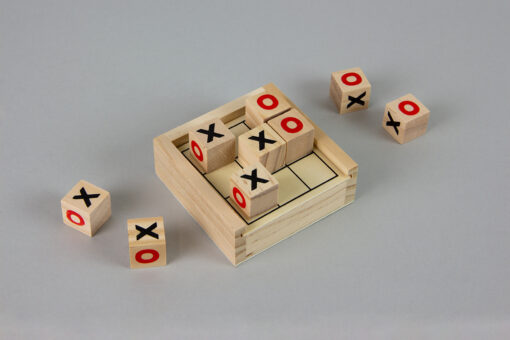 wooden-board-games-triliza-bombonieres-newman-7791